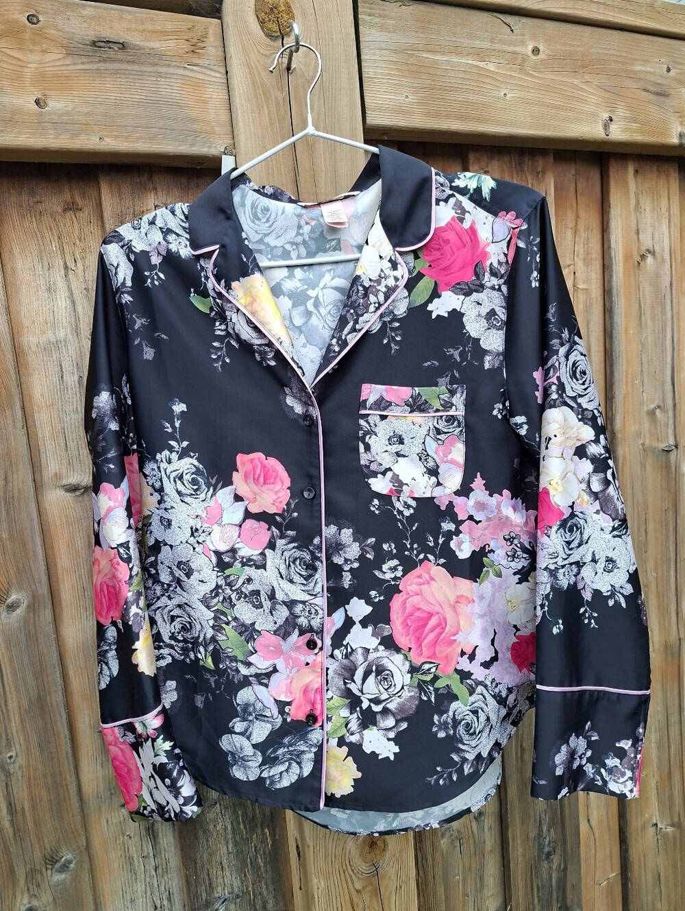 Victoria’s Secret Black Floral Satin Pajama Set Top & Pants Sz XS